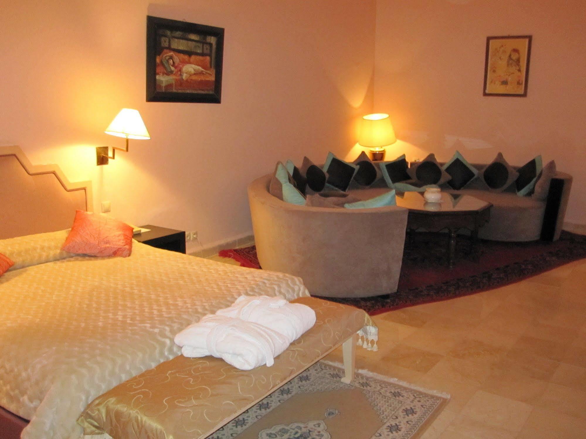 Erfoud Le Riad Buitenkant foto